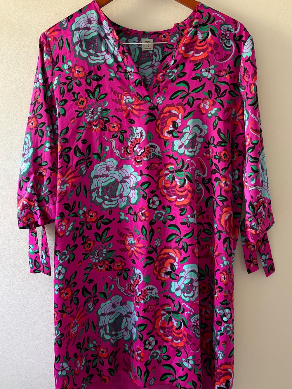Tristan Fuchsia Floral V-Neck Long Sleeve Tunic Dress